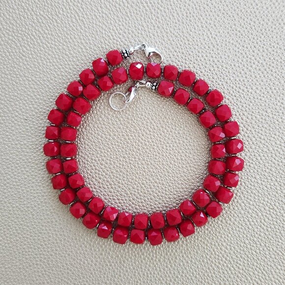 RED CUBE JADE NECKLACE--18" - Picture 1 of 2